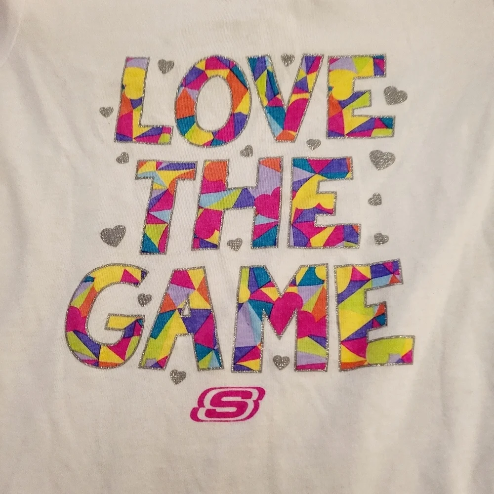 Skechers Active Wear Girls Graphic Tee Shirt Size Small Love the Game
